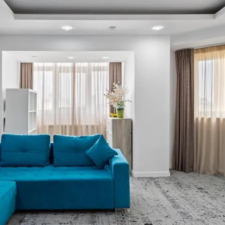 Panoramic Unirii Square