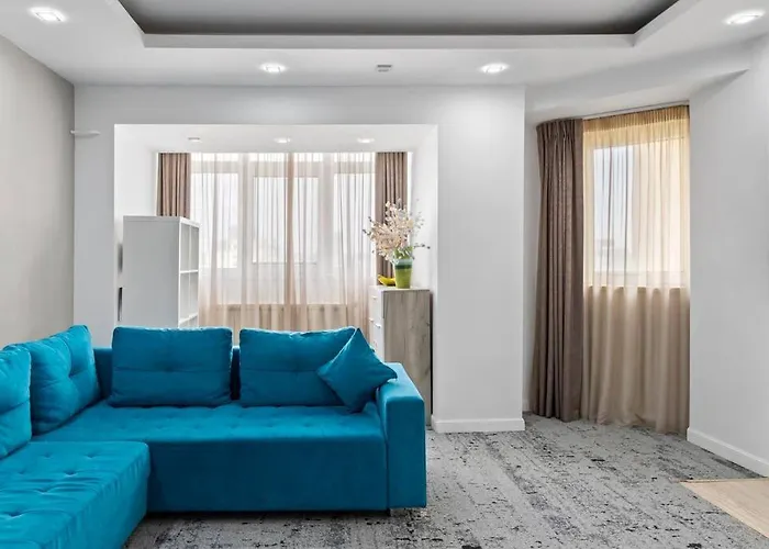 Panoramic Unirii Square