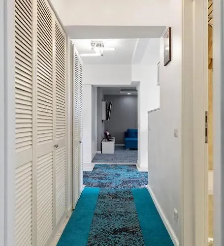 Panoramic Unirii Square *