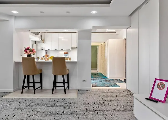 アパート Panoramic Unirii Square *